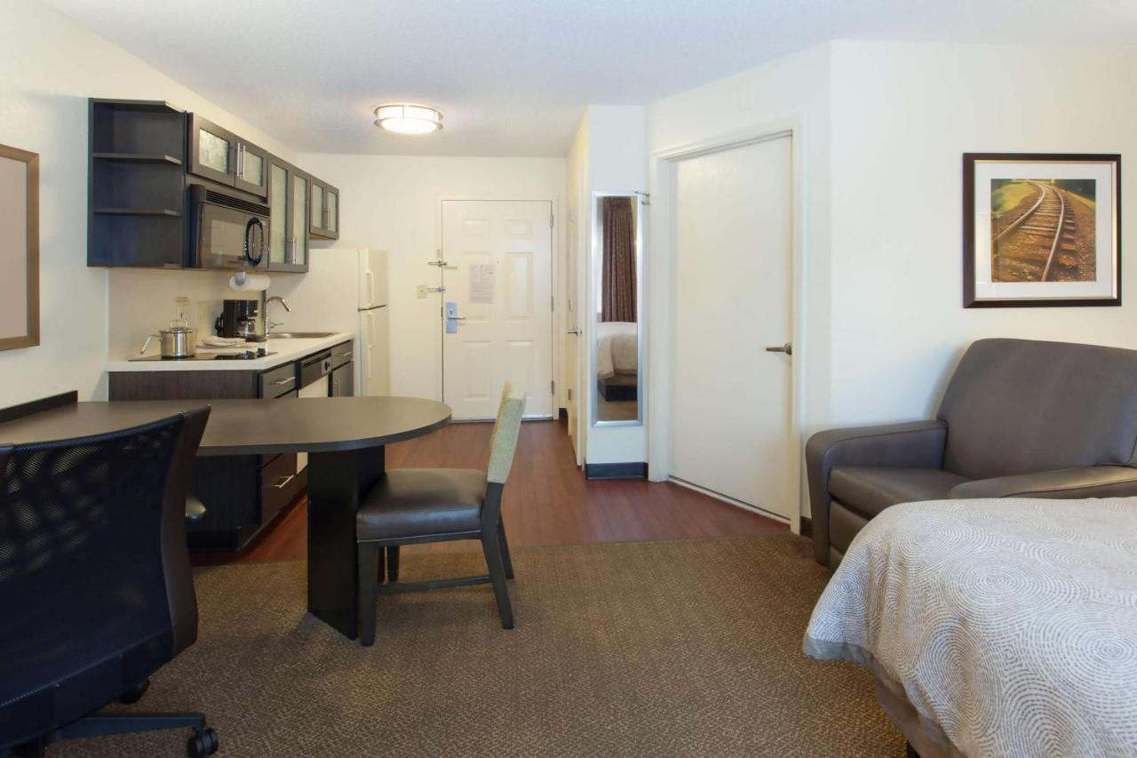Sonesta Simply Suites San Antonio Northwest - Medical Center Esterno foto