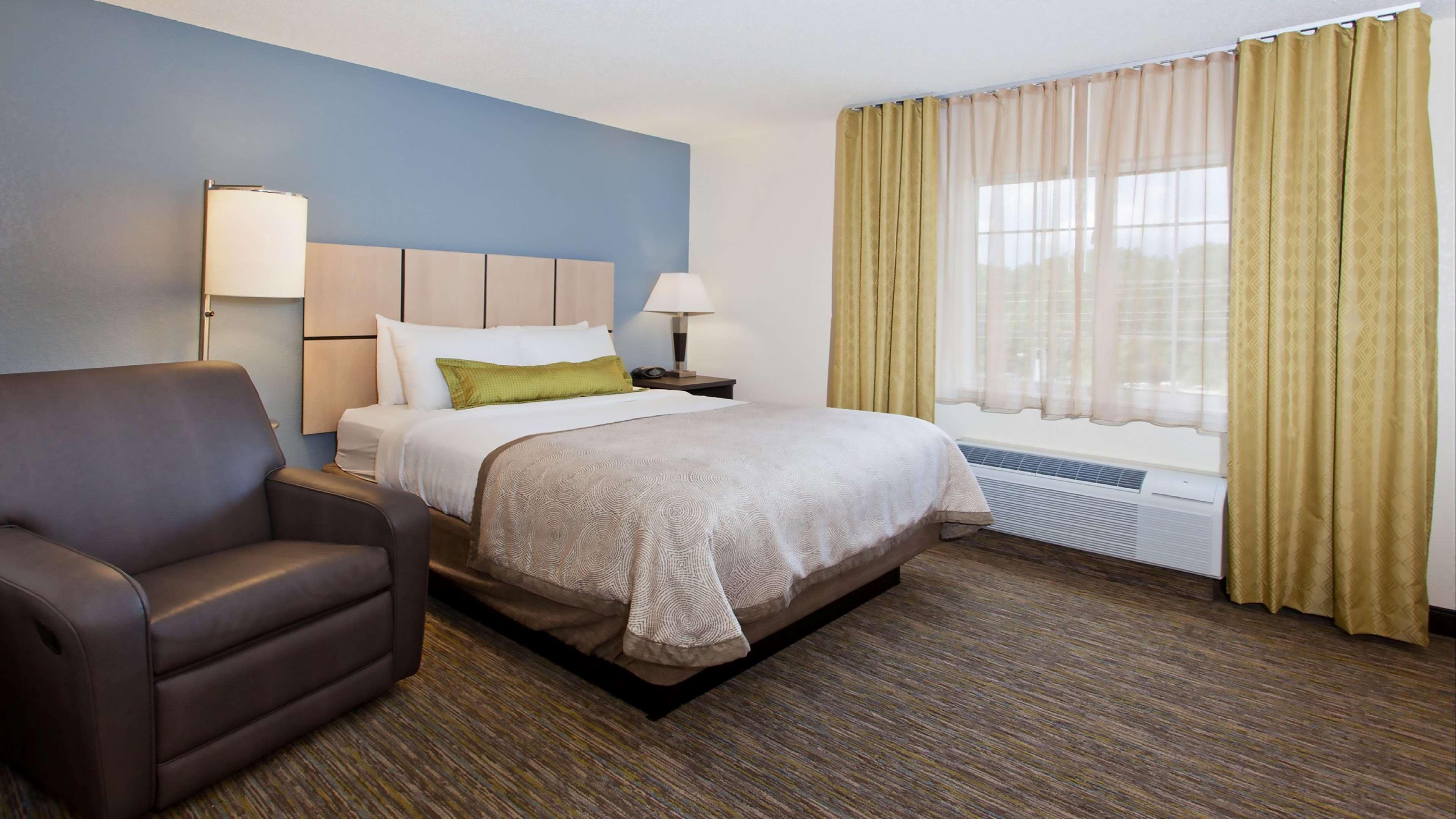 Sonesta Simply Suites San Antonio Northwest - Medical Center Esterno foto